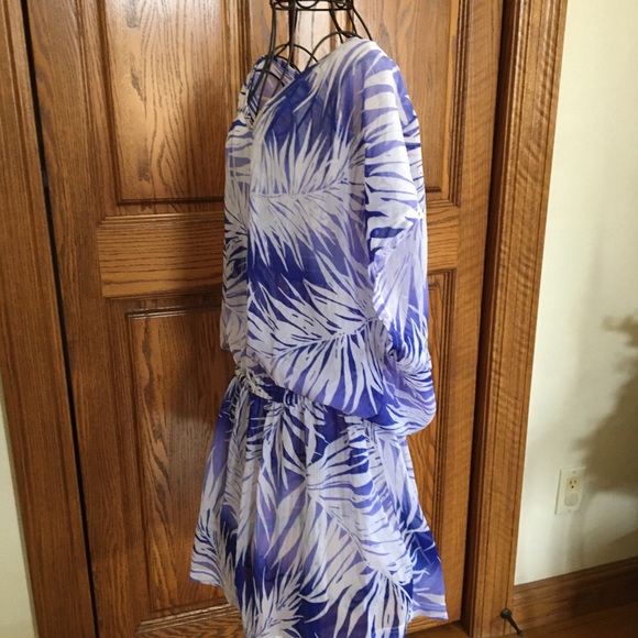 Cute and lightweight Swim Cute Coverup NWOT - Picture 4 of 8